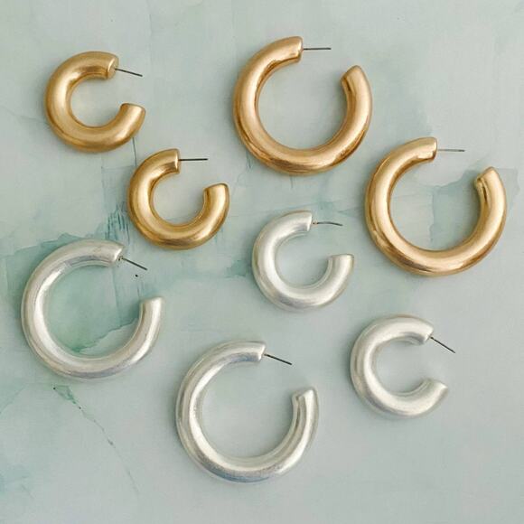 Round And Smooth Large Hoop Earrings Silver - Picture 6 of 7